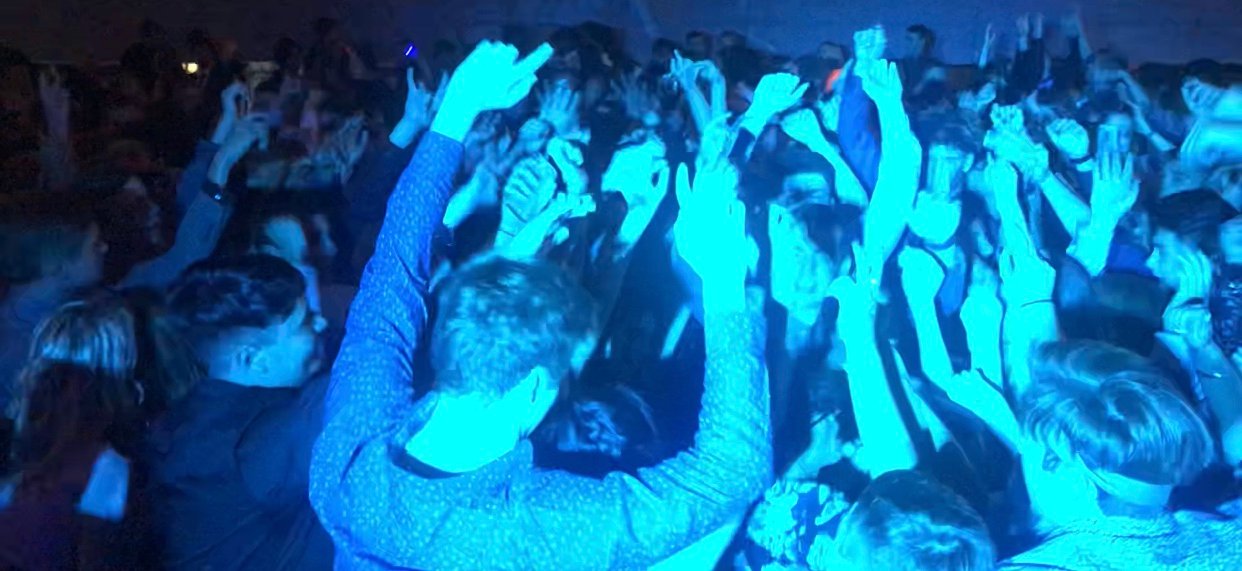 Oregon Wedding DJ MC dance party fun portland oregon salem bend eugene